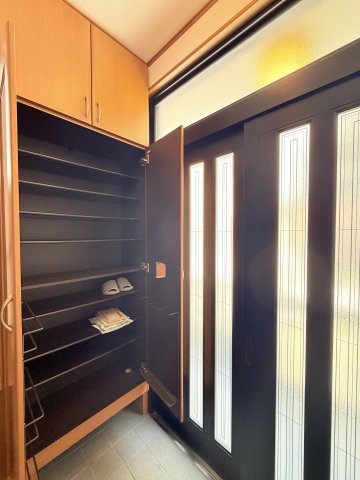 板橋区若木3丁目戸建て収納