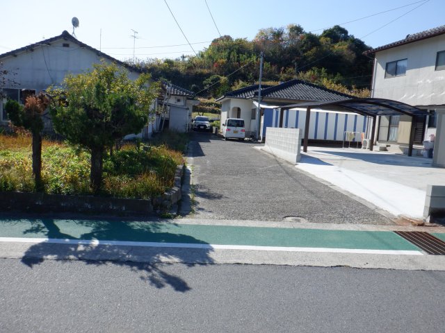 売家（大矢野町上/中ノ丸）3ＤＫ 前面道路含む現地写真