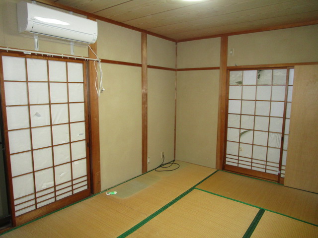 売家（姫戸町姫浦）7DK+倉庫 和室