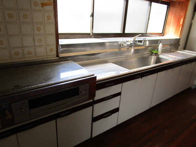 売家（姫戸町姫浦）7DK+倉庫 キッチン