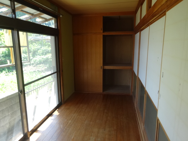 売家（三角町波多/古氷）6ＬＤＫ 収納